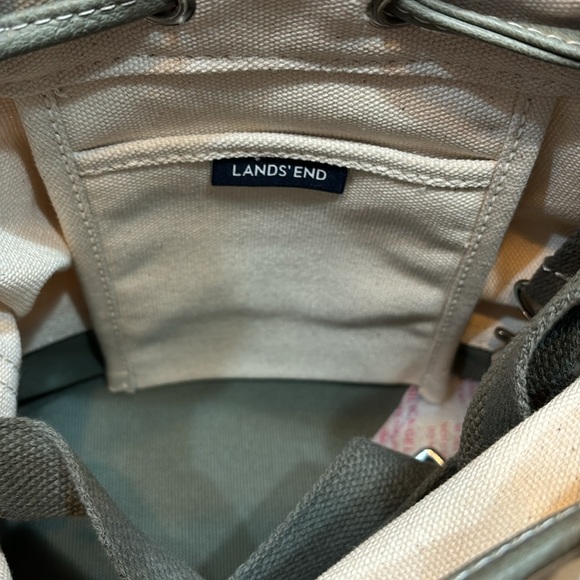 Brand new, still in the packaging! Lands End Canvas Bucket Tote - Picture 4 of 10